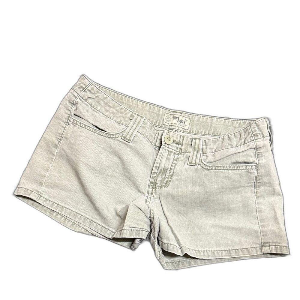 Lei Women's Green Shorts